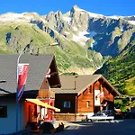 Hotel Bellwald 호텔 벨발트
