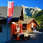Hotel Bellwald 호텔